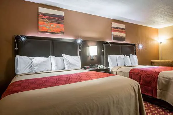 Econo Lodge Montpelier I-89 4
