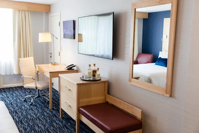 Capitol Plaza Hotel Montpelier, Tapestry Collection by Hilton 4
