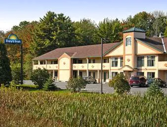 Days Inn by Wyndham Lebanon/Hanover 4