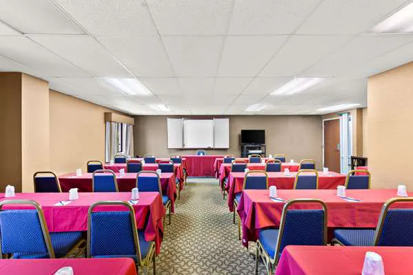 Comfort Inn 5