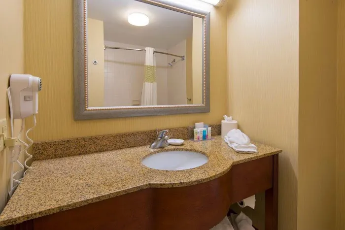 Hampton Inn White River Junction 5