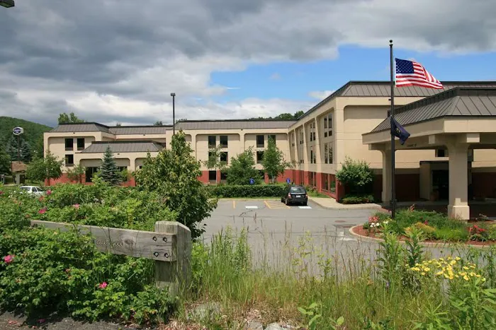 Hampton Inn White River Junction 5