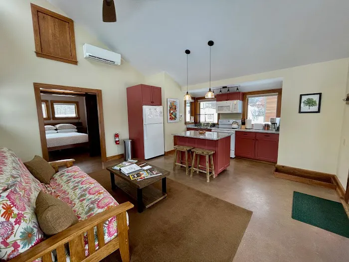 Fat Sheep Farm & Cabins 4