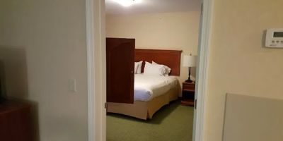 White River Inn & Suites