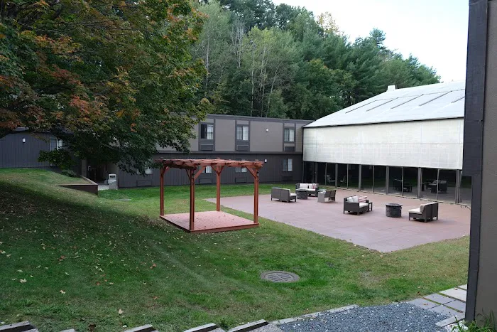 Fireside Inn & Suites West Lebanon 5