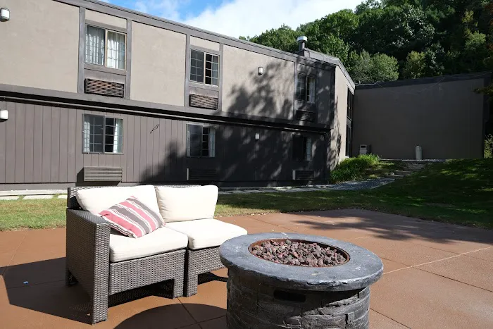 Fireside Inn & Suites West Lebanon 5