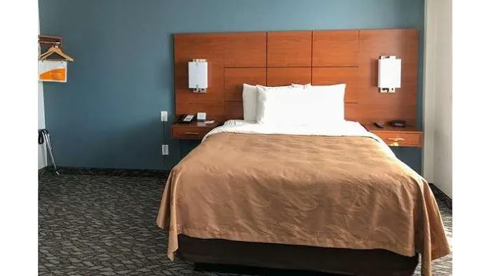 Quality Inn & Suites Watertown Fort Drum 4