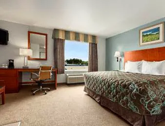 Days Inn by Wyndham Watertown Fort Drum NY 4