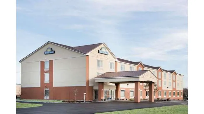 Days Inn by Wyndham Watertown Fort Drum NY 4
