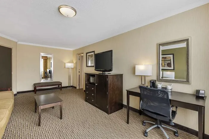 Best Western Watertown Fort Drum 4