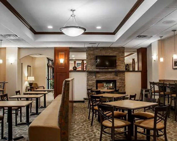 Comfort Inn & Suites Watertown - 1000 Islands 4