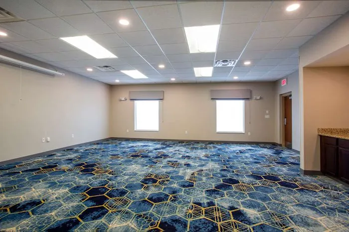 Hampton Inn Watertown 4
