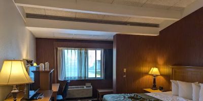 Travelodge by Wyndham Watertown