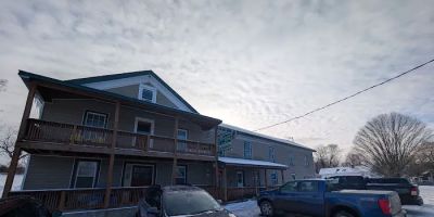 Riverside Hotel