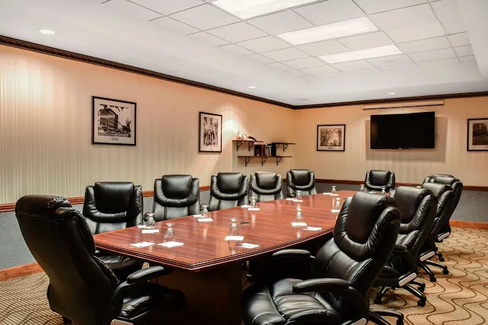 Comfort Suites Downtown Carlisle 4