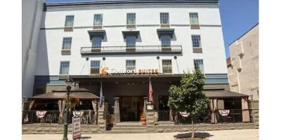 Comfort Suites Downtown Carlisle