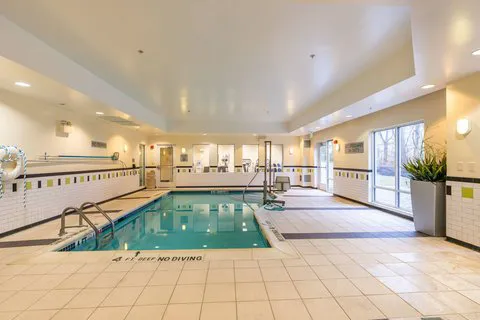 Fairfield Inn & Suites Carlisle 4