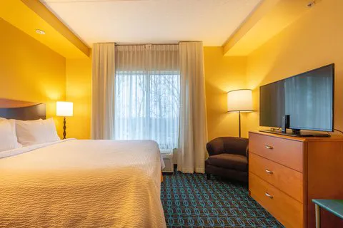 Fairfield Inn & Suites Carlisle 4