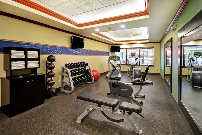 Hampton Inn Chicopee/Springfield 4