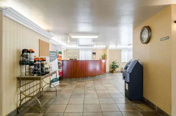 Quality Inn Chicopee-Springfield 4