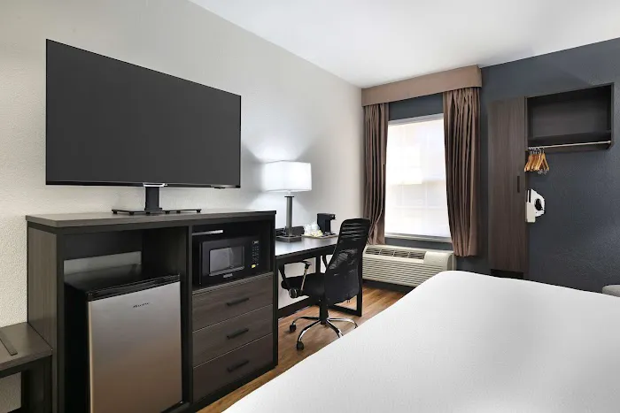 Best Western Mystic Hotel 5