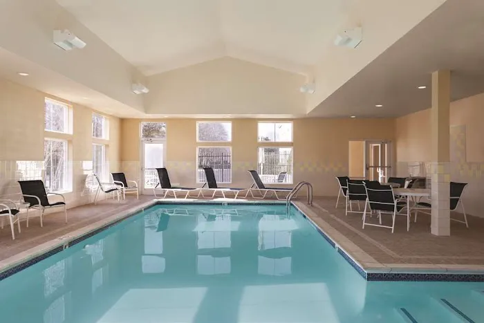 Hampton Inn & Suites Mystic 5