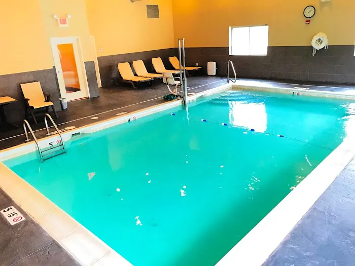 Holiday Inn Express & Suites Smithfield - Providence by IHG 4