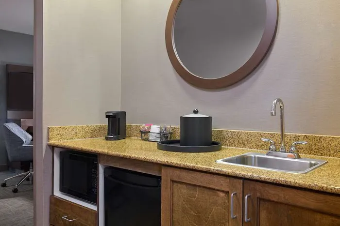 Hampton Inn & Suites Providence/Smithfield 4