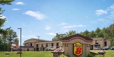 Super 8 by Wyndham West Greenwich/Providence