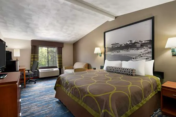 Super 8 by Wyndham West Greenwich/Providence 4