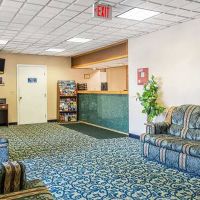 Econo Lodge Cranston - Providence ico