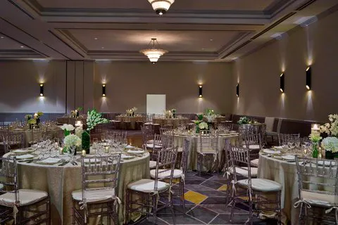 Renaissance Providence Downtown Hotel 5
