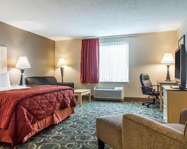 Quality Inn 4