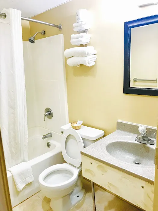Budget Inn - Bath Hammondsport Area 4