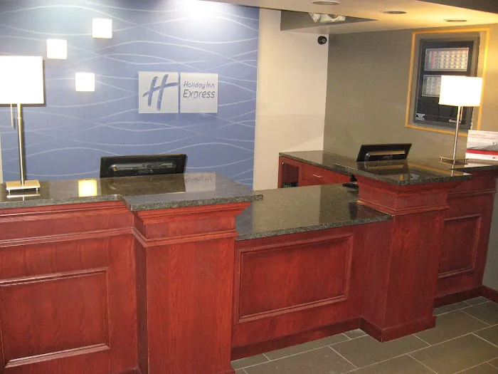 Holiday Inn Express Corning - Painted Post by IHG 4
