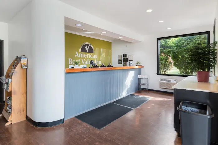 Americas Best Value Inn Painted Post 4