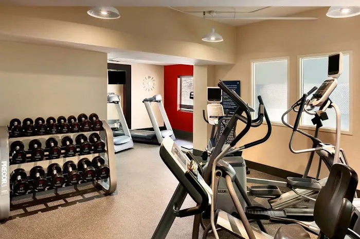 Hampton Inn Colchester 4