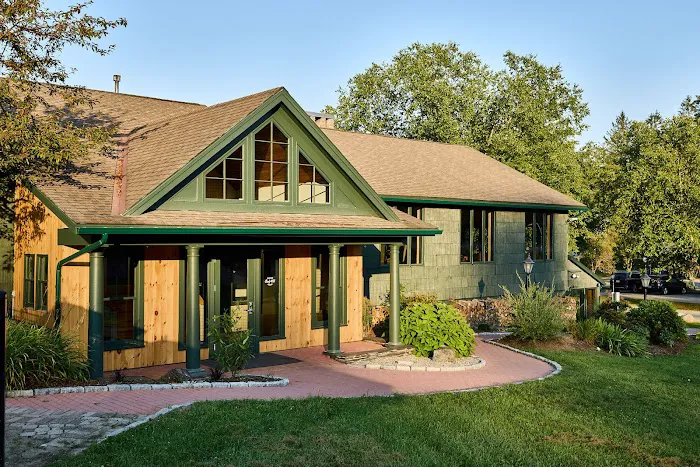 Bluebird Cady Hill Lodge 5