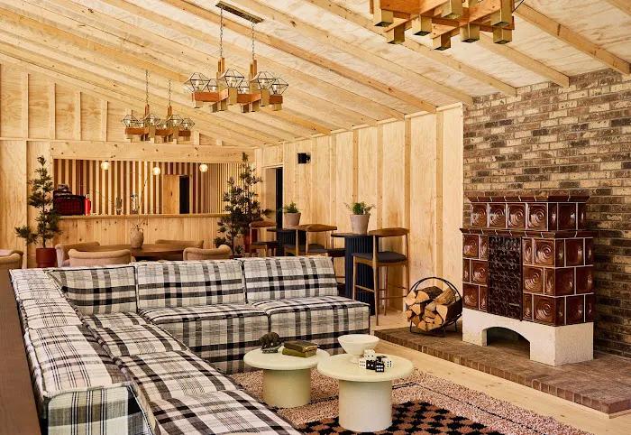 Bluebird Cady Hill Lodge 5