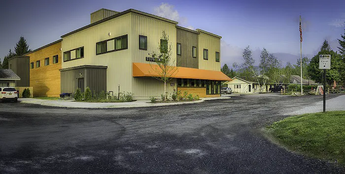 Sun & Ski Inn and Suites 4