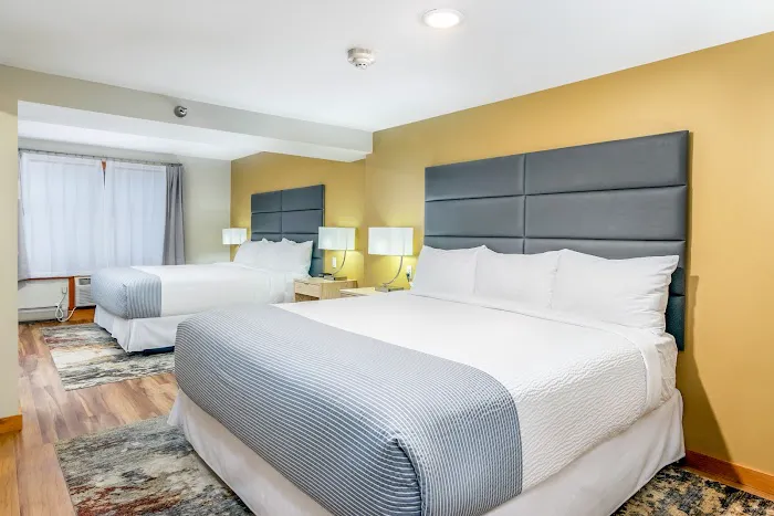 Grey Fox Inn 4