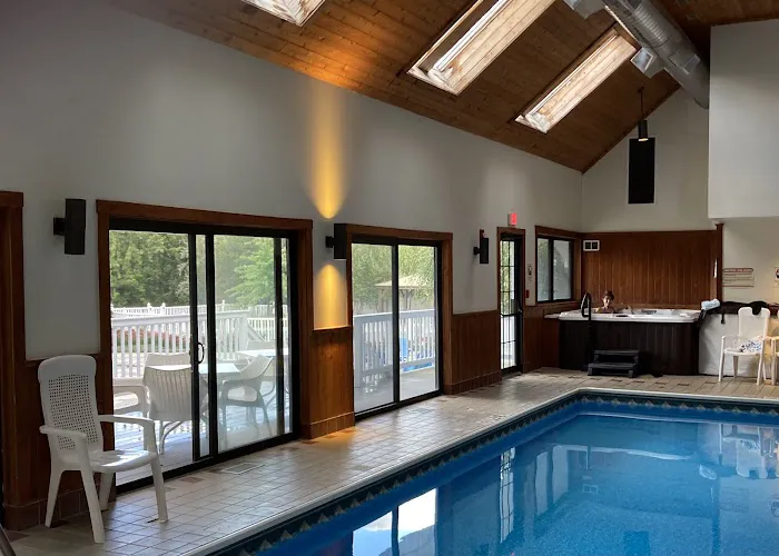 Grey Fox Inn 4