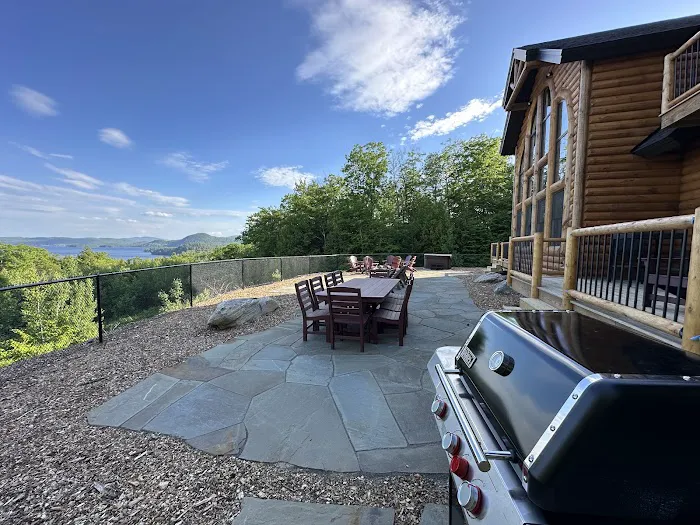 Big Bear Log Home Vacation Rental at Newfound Lake 3
