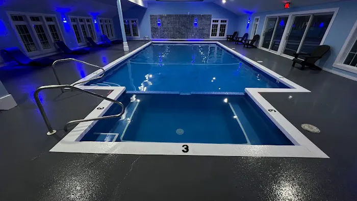 Travelodge by Wyndham Lincoln Near White Mountain 4
