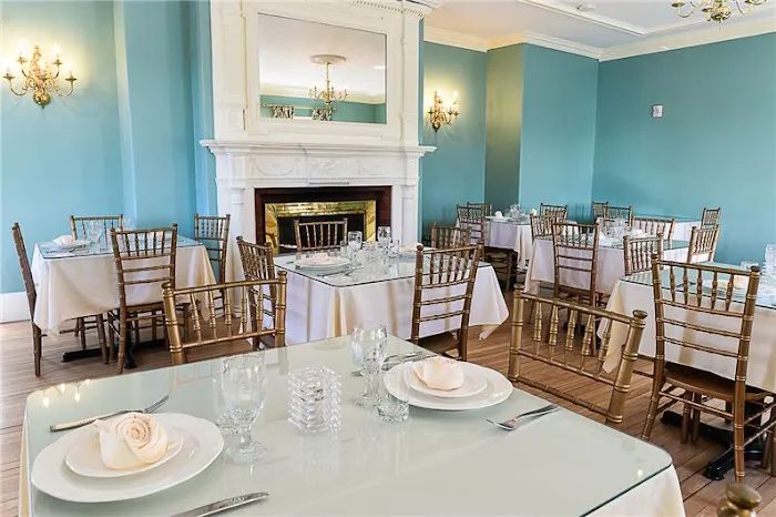 Windsor Mansion Inn 4