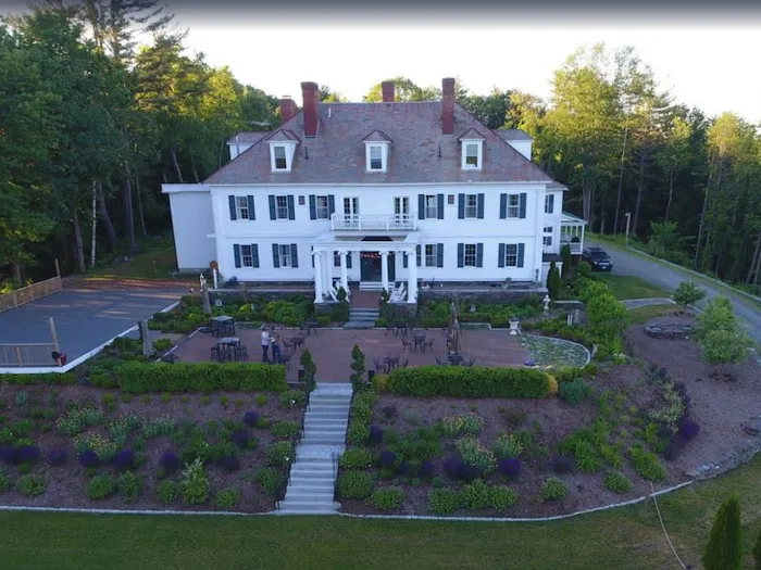 Windsor Mansion Inn 4