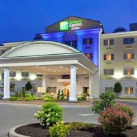 Holiday Inn Express & Suites Watertown-Thousand Islands by IHG ico