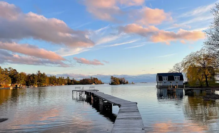 The Lodges at Oak Point 4