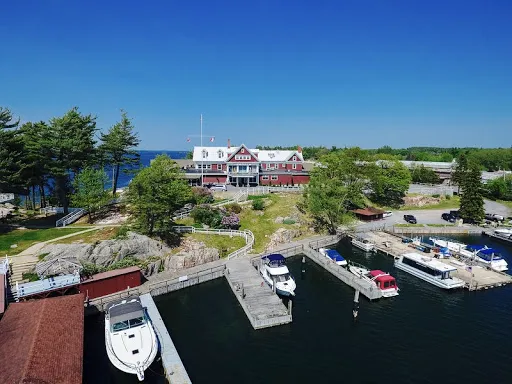 Bonnie Castle Resort & Marina 4