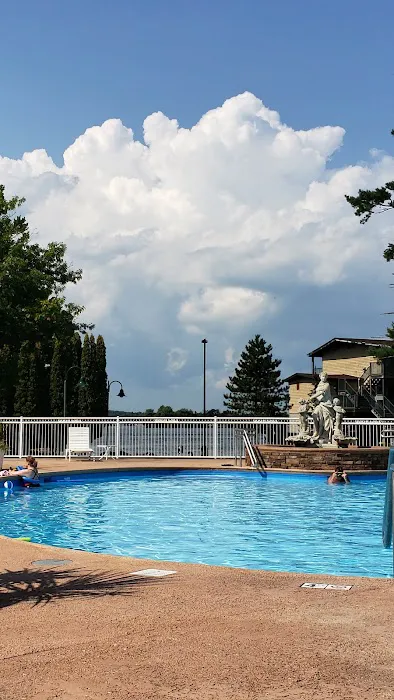 The Edgewood Resort & Conference Center 4
